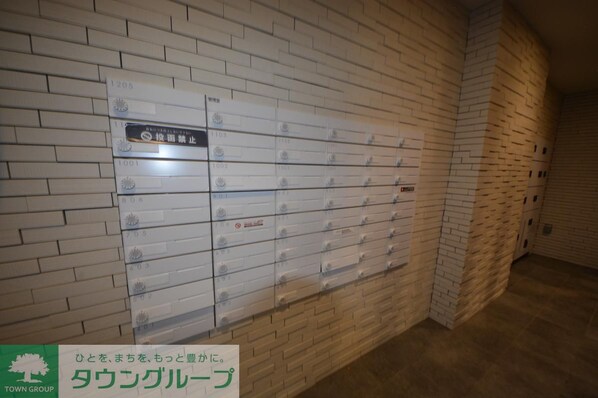 グランシャルール武蔵境の物件内観写真